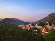 Taj Aravali Resort & Spa, Udaipur