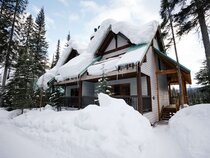 Emerald Lake Lodge