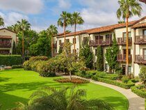 Estancia La Jolla Hotel & Spa