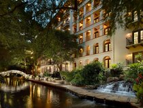 Omni La Mansion del Rio