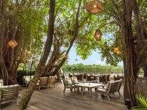 An Lam Retreats Saigon River