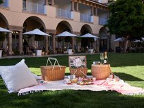 The Maybourne Beverly Hills, Maybourne