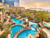 Carlton, Dubai