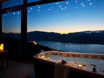 Sparkling Hill Resort