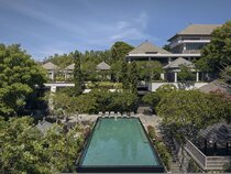 BANYAN TREE UNGASAN