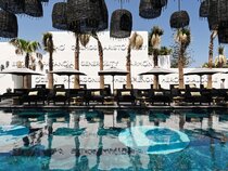 Myconian O Hotel