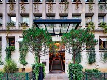 The One Alma Paris