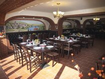 West Plaza Hotel