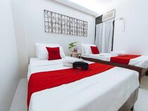 RedDoorz @ Ledesco Avenue Lapaz Iloilo