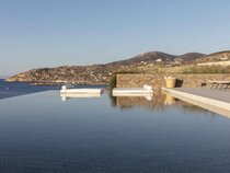 Nos Hotel & Villas