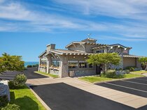 Cavalier Oceanfront Resort