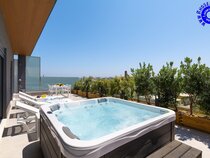Rhodes SkyLine Suites