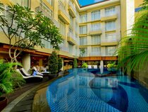 Bedrock Hotel Kuta Bali