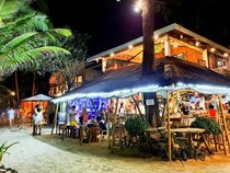 Cocoloco Boracay Beach Resort