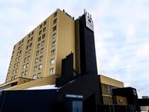 Paradise Inn Suites Grande Prairie