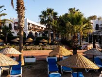 Costa Bitezhan Hotel