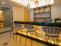 Alesta Midtown Apart Hotel