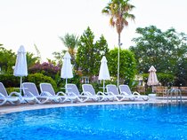 Xperia Saray Beach