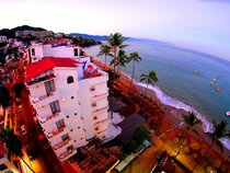 Suites Emperador