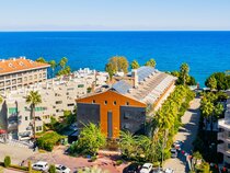 Fame Beach Hotel