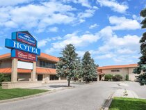 SureStay Plus by Best Western Windsor