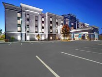 Hampton Inn & Suites Syracuse Dewitt