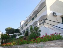 Anthemis Hotel Apartments