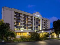 Four Points by Sheraton San Francisco Bay Bridge