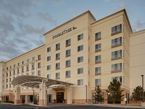 DoubleTree by Hilton Denver International Airport