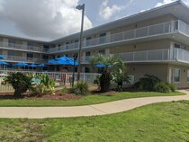 BEST WESTERN Navarre Waterfront