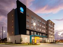 Tru By Hilton Cypress Houston