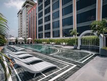 Aira Hotel