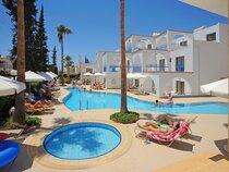 Petrosana Hotel Apts