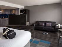Aparthotel Roomzzz Nottingham City