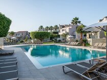 Stellina Village