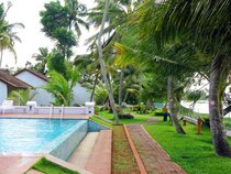 Abad Whispering Palms