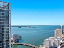 W Miami Hotel