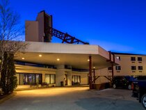 Sinbad's Hotel & Suites