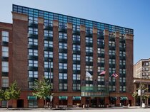 Hotel Cleveland Gateway