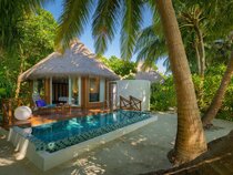Mercure Maldives Kooddoo Resort