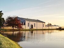 LAvenir Country Lodge