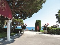 Hotel Roger De Flor By Seleqtta