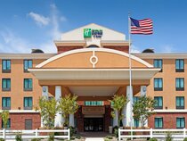 Holiday Inn Express Hotel And Suites Gulf Shores