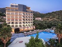 Rapos Resort Hotel