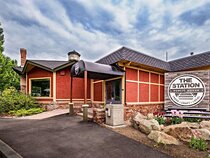 Ramada Inn & Suites Penticton