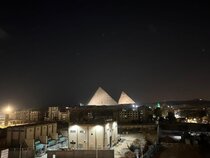 Pyramid Front Hotel