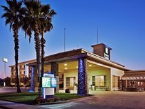 Holiday Inn Express Corning