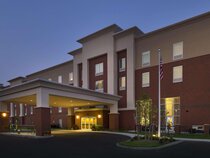 Hampton Inn & Suites Syracuse/Carrier Circle