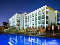 Avalon Palace Hotel