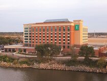 Embassy Suites East Peoria Hotel & Riverfront Conference Center